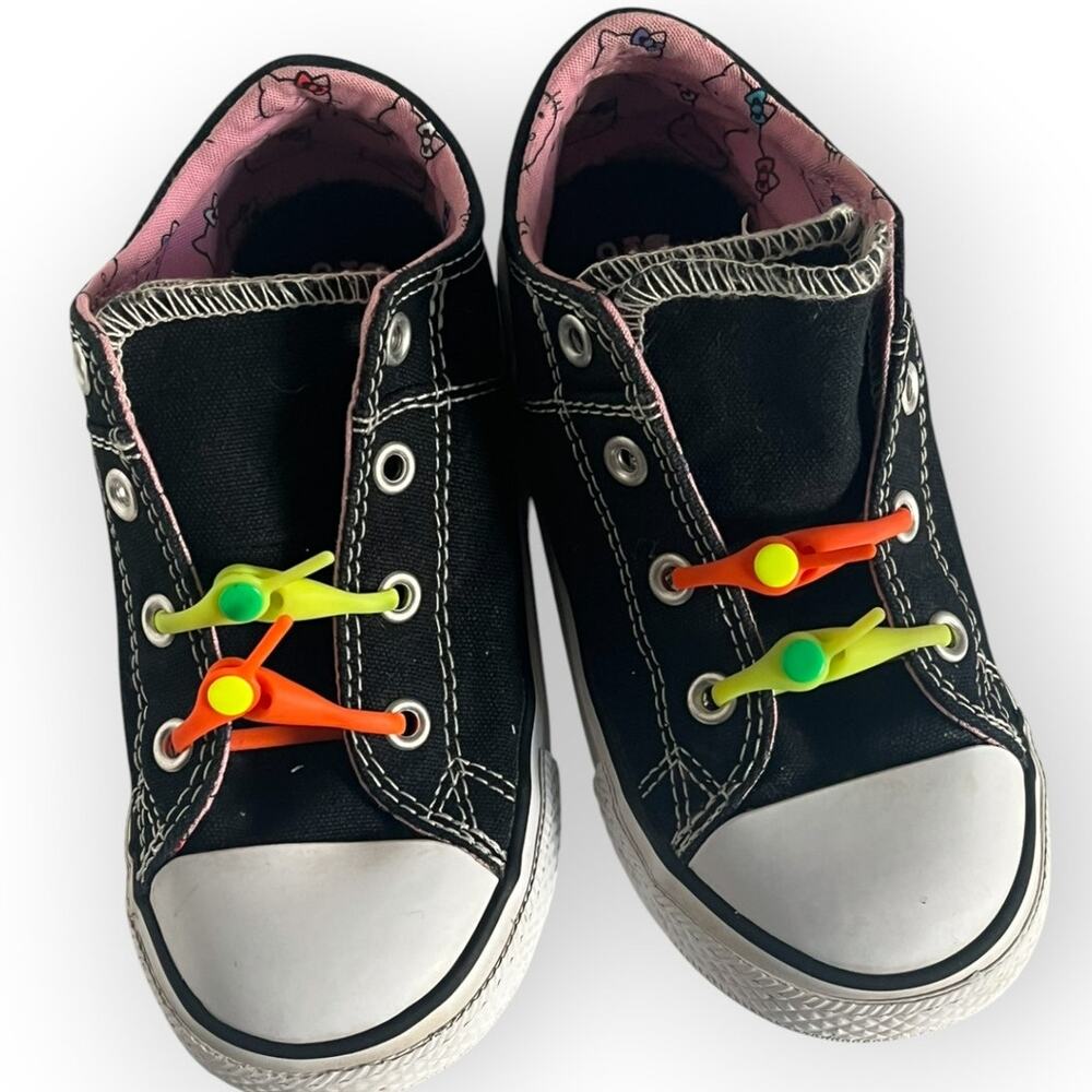 Hello Kitty collab with Converse little girls sneakers | Size 10 | EUC